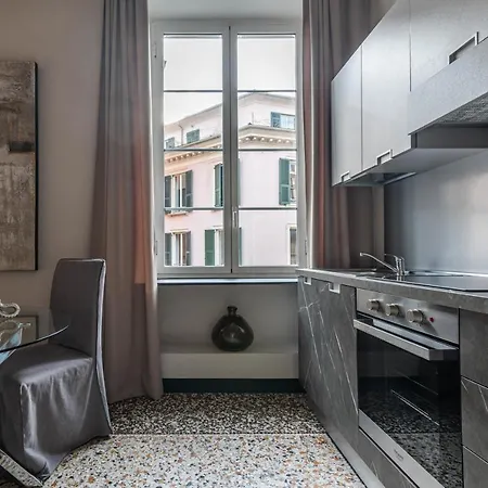 Hnn Luxury Apartment Genoa